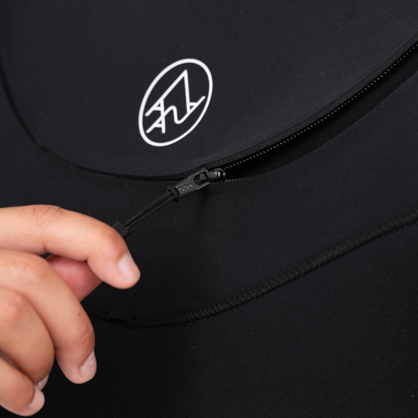 AAA x AXXE Wetsuit - Built in Hoodie 5/4mm